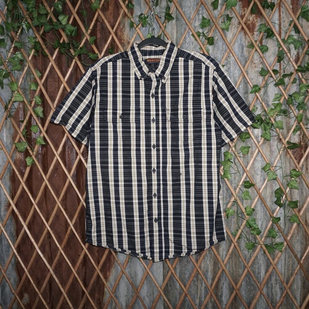 medium - Vintage Y2K Ridge Cut plaid button shirt